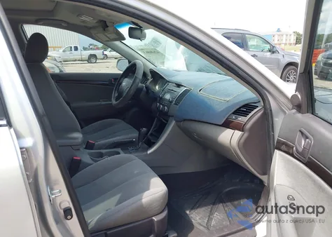 2009 Hyundai Sonata Gls from USA, damaged, VIN 5NPET46C79H407822